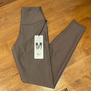 ALO yoga leggings